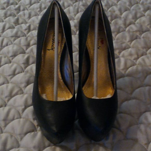 Womens Sz 7 Black Luichiny Platform Pumps - Picture 2 of 4